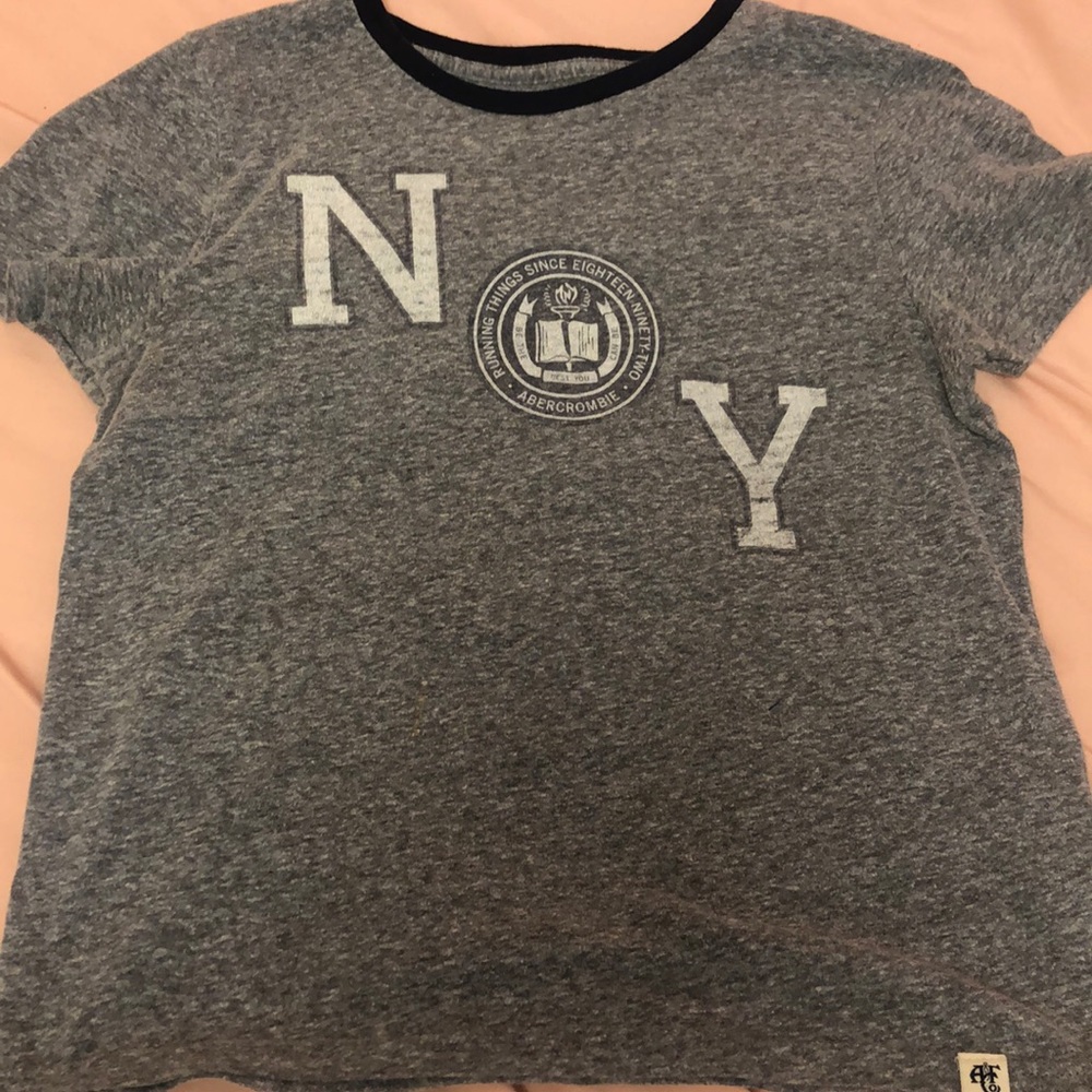 Cute Abercrombie top